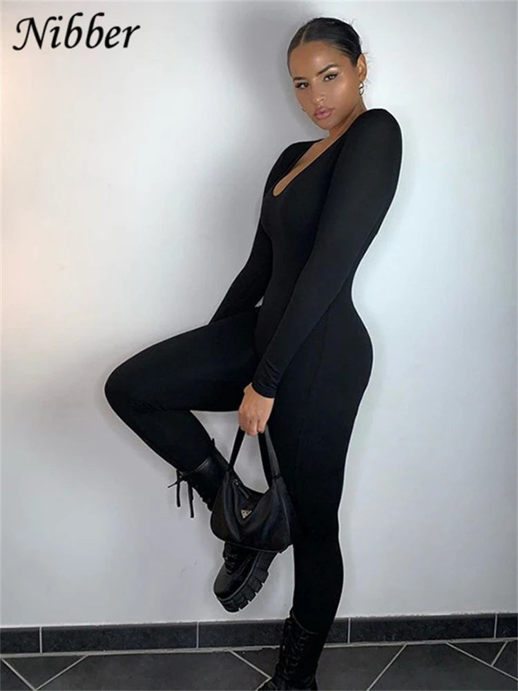 Sculpted Allure – Deep Scoop Long Sleeve Bodycon Jumpsuit