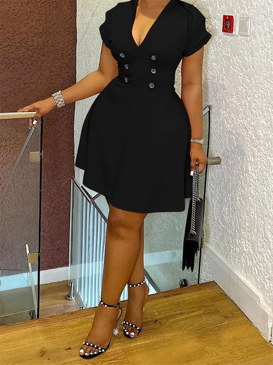 NoirAura – Luxe Button Detail Curvy Dress