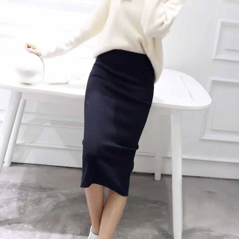 SculptFit™ Knit Pencil Skirt – Sleek Comfort, Everyday Style