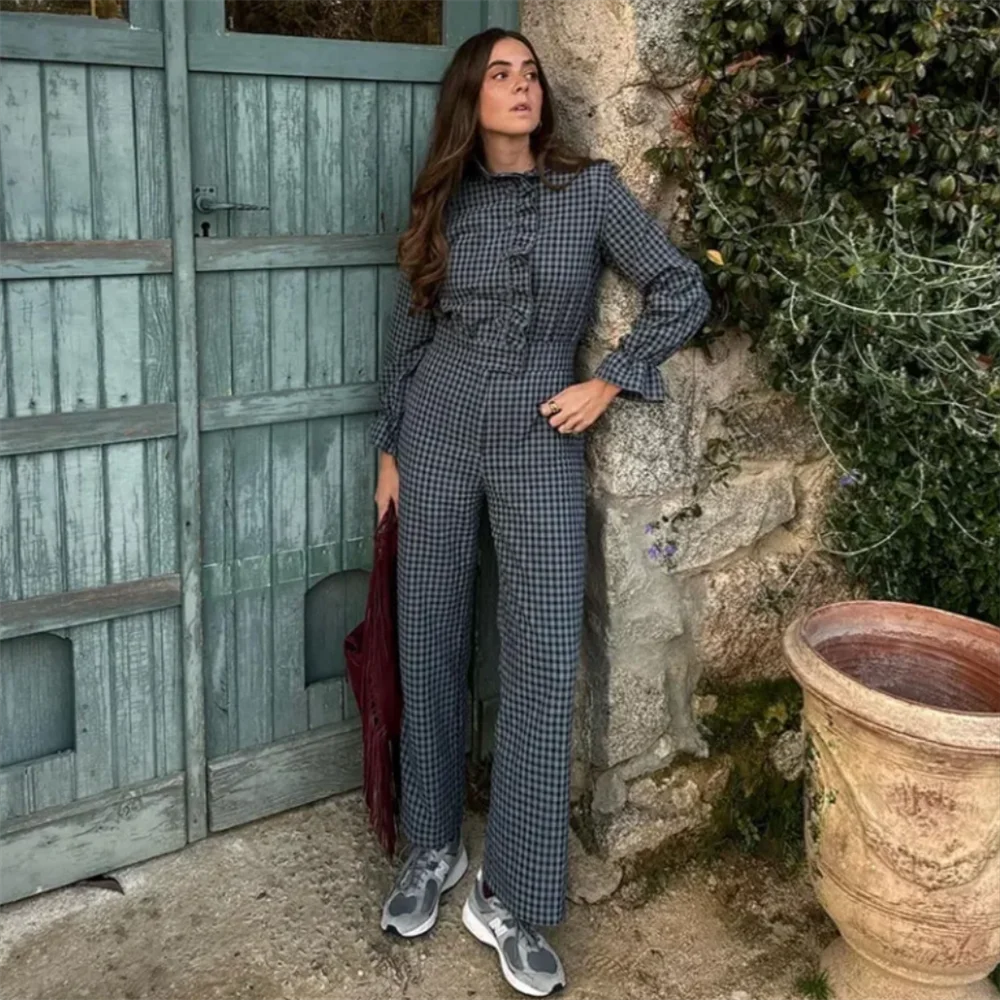Vintage Charm Plaid Jumpsuit – Long Sleeve, High Waist, Wide-Leg